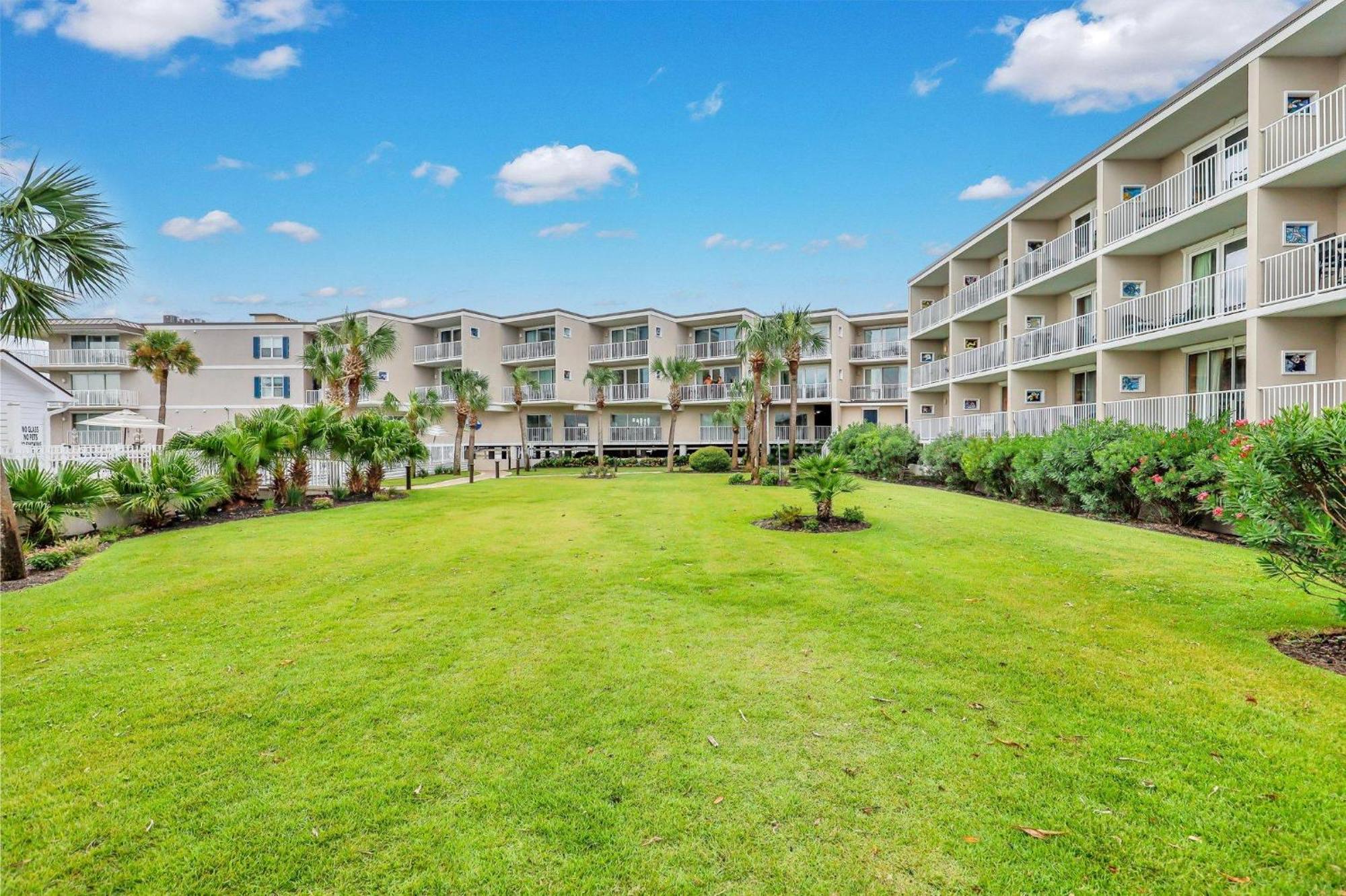 One Particular Harbor Villa Tybee Island Exterior photo